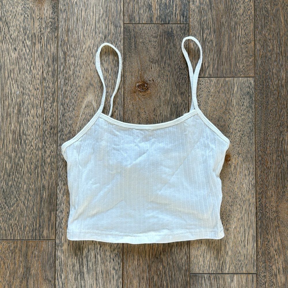 White Ribbed Knit Cropped Camisole XS
